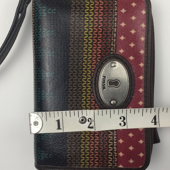 Fossil Key-Per Zip Around Wristlet Wallet - Picture 9 of 16